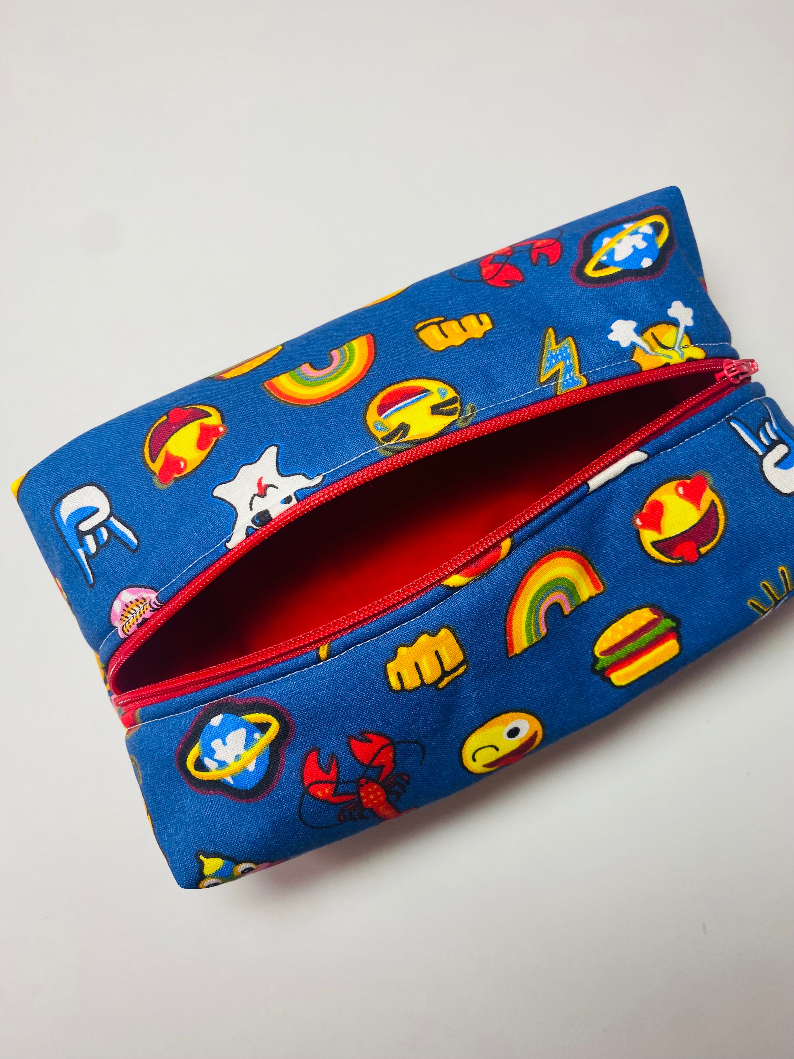 Trousse de toilette smiley / Trousse maquillage