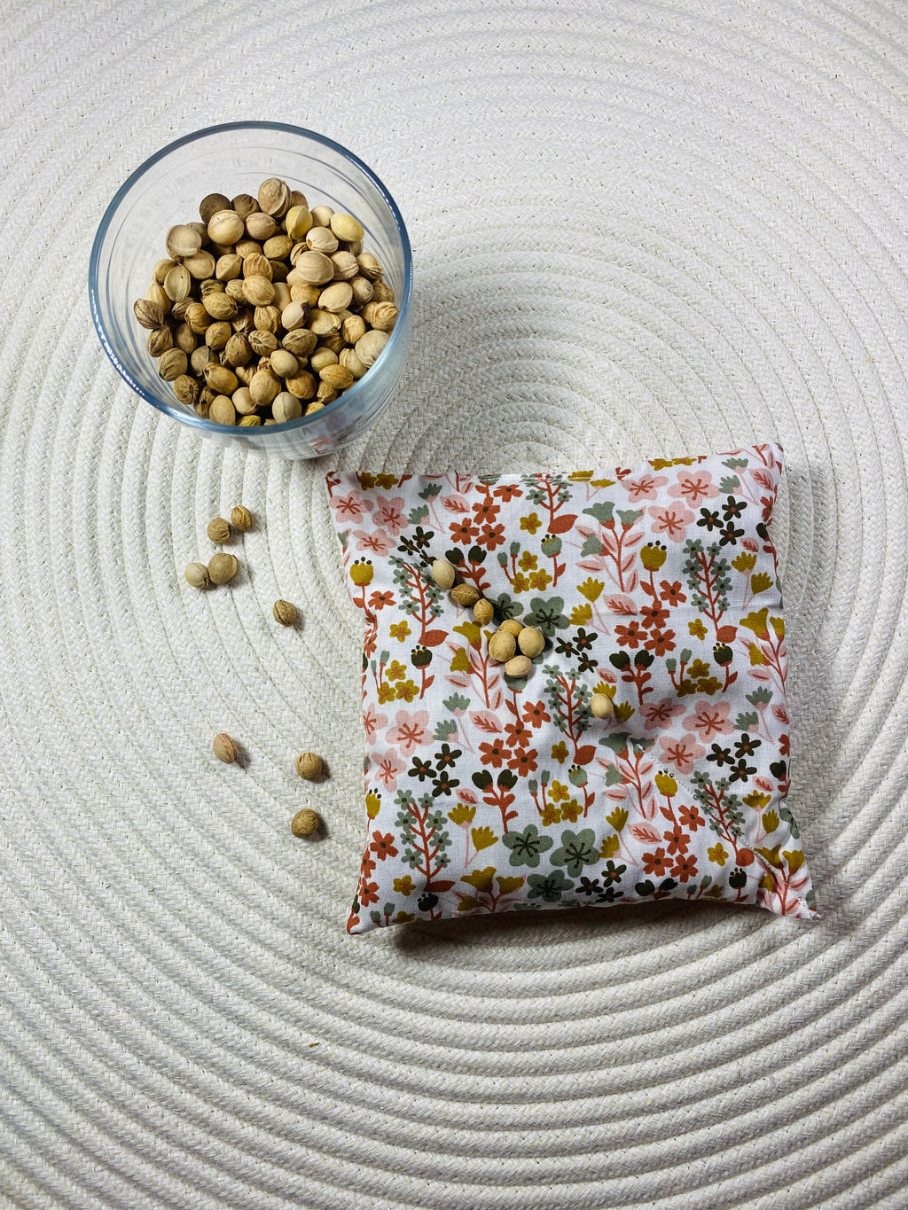 Bouillotte sèche fleuris aux noyaux de cerises - Origifil